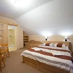 Dominika Apartment