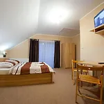 Dominika Apartment *