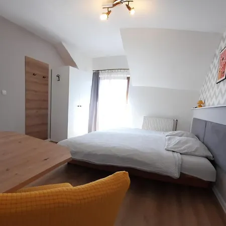 Apartment Dominika *